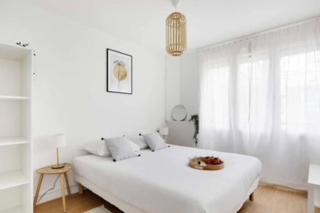 Superbe Appartement Lumineux Et Calme Saint-Ouen  Dış mekan fotoğraf